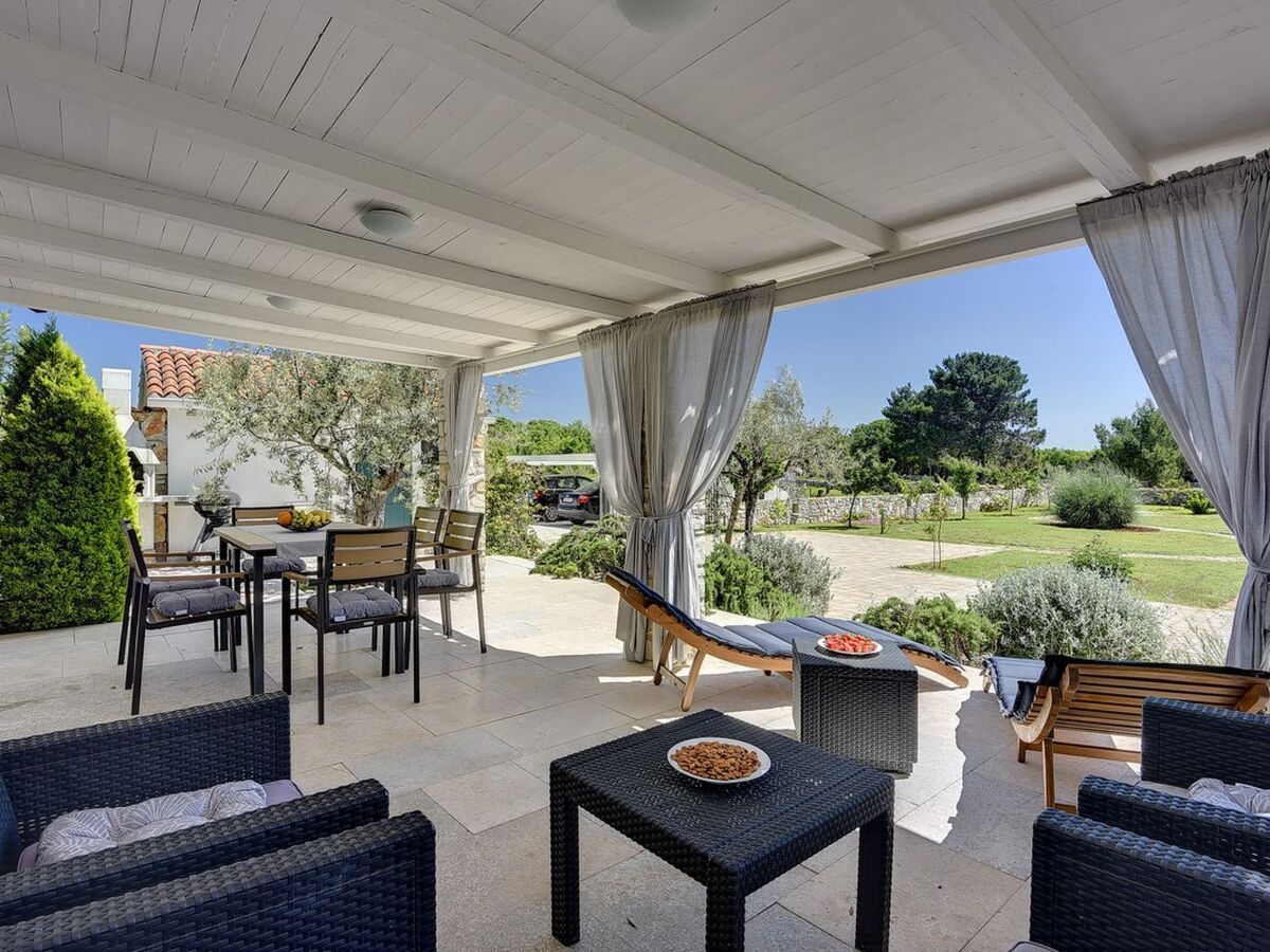 Villa Emily à Fažana, 80 m de la plage - Photo 4