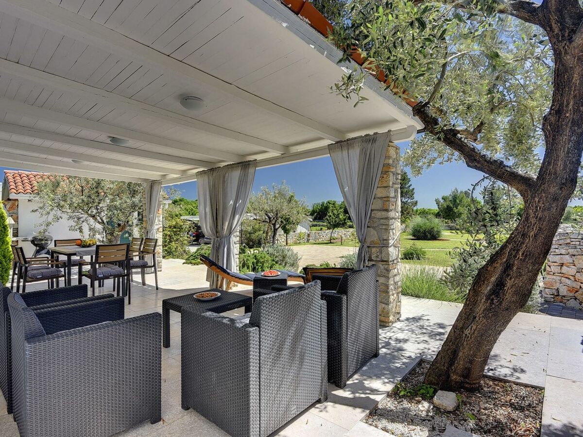 Villa Emily à Fažana, 80 m de la plage - Photo 6