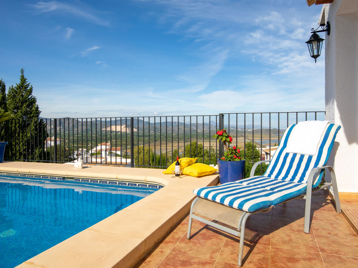 Maison Isabel à Pego : piscine, vue mer et jardin 1000 m² - Photo 6