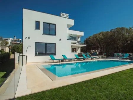 Villa Sail, maison de luxe sur la plage à Pula : photo 5
