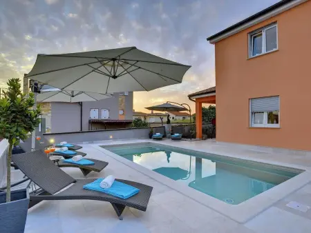 Casa Jadreški, villa 3 chambres avec piscine à Banjole : photo 2