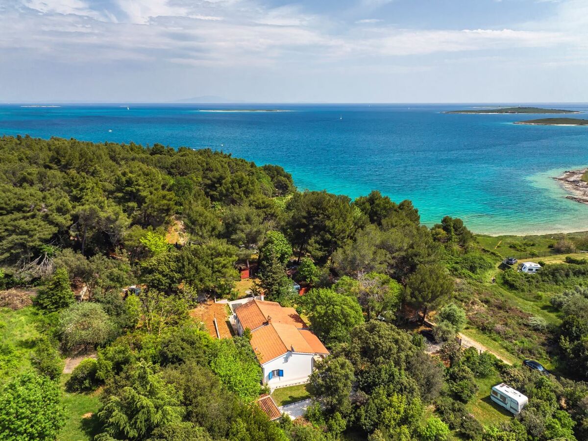Sea House Premantura – Maison 6 pers. à 20 m de la plage - Photo 1