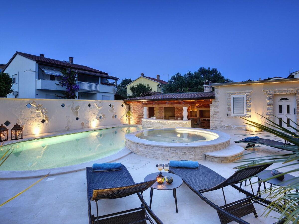 Villa Sonja à Medulin : maison 5 chambres avec piscine privée - Photo 5