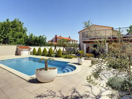Villa Iva avec piscine privée à Medulin, à 590 m de la mer : photo 3