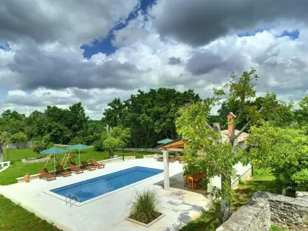 Villa Lucy – Maison 7 chambres piscine pour 16 personnes : photo 2
