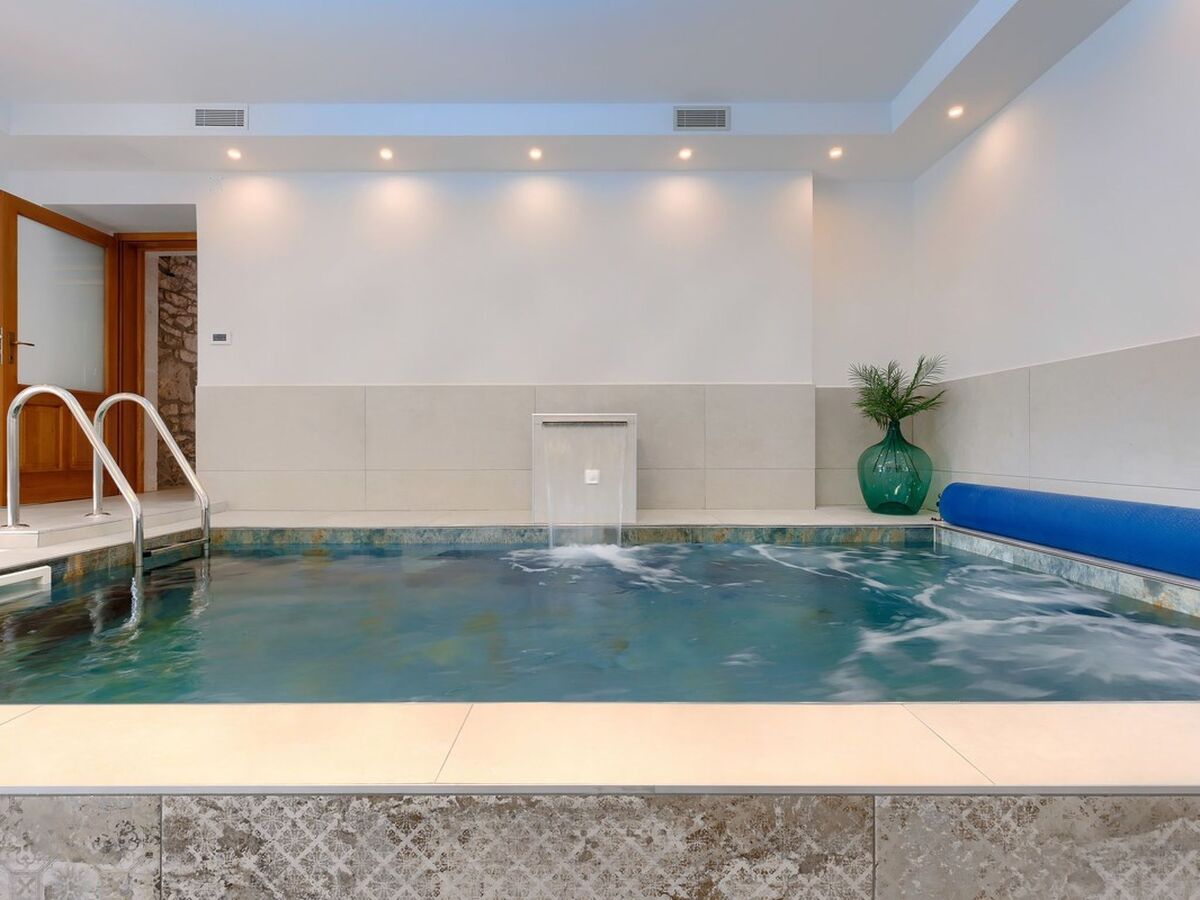 Villa Jurazini : maison 7 chambres avec piscine - Photo 6