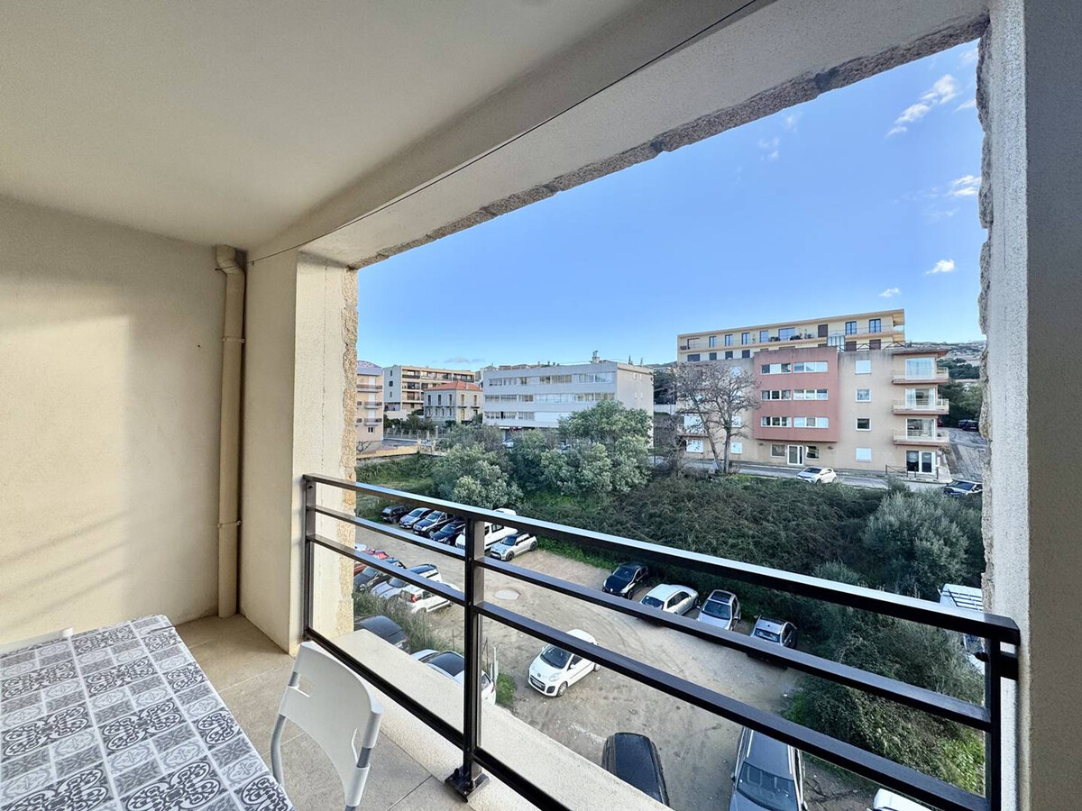 2 pièces avec terrasse au cœur de Propriano - Photo 2