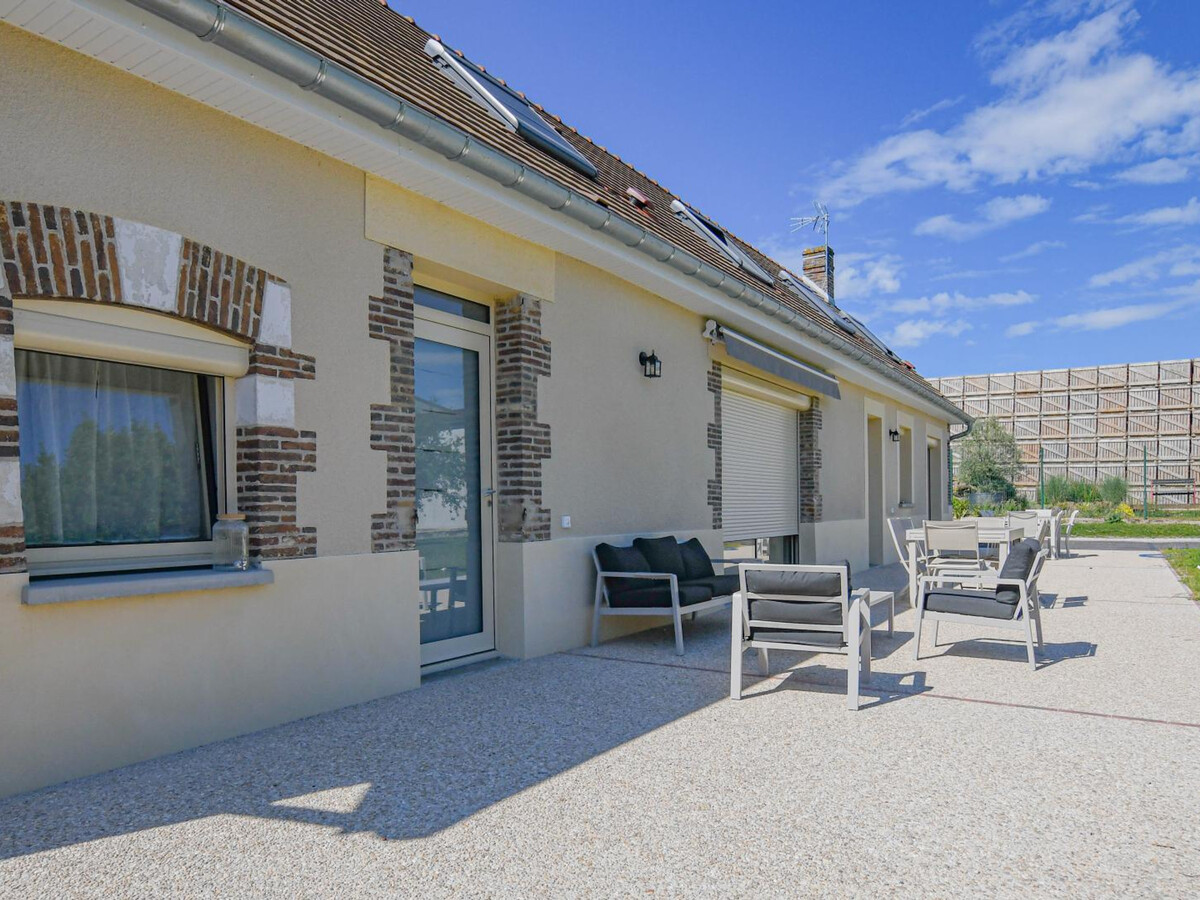 Gîte 8 pers. PMR à Fontaine-les-Grès, jardin & animaux - Photo 1