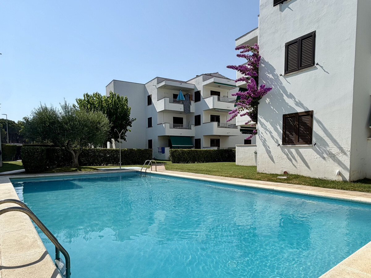 Appartement 6 pers. avec terrasse et piscine à L'Escala - Photo 3