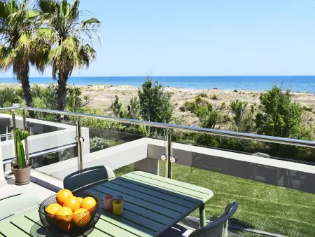 Location appartement à Oliva, Maison de vacances à Oliva pour 6 pers. à 25m de la plage avec parking