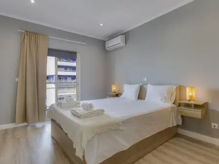 Appartement 81 m² à Portimão, 2 balcons et piscine : photo 10