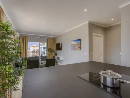 Appartement 81 m² à Portimão, 2 balcons et piscine : photo 17