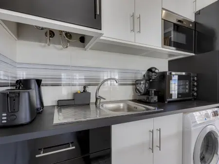 Appartement 81 m² à Portimão, 2 balcons et piscine : photo 19
