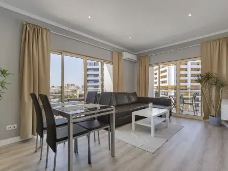 Appartement 81 m² à Portimão, 2 balcons et piscine : photo 23