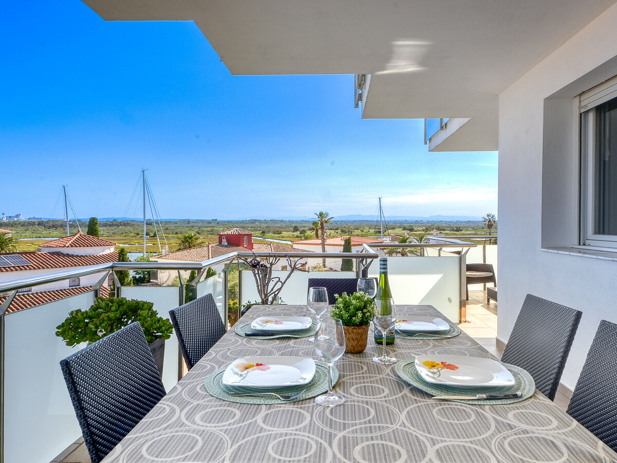 Appartement 3 chambres, terrasse 15 m² et piscine à Roses - Photo 1