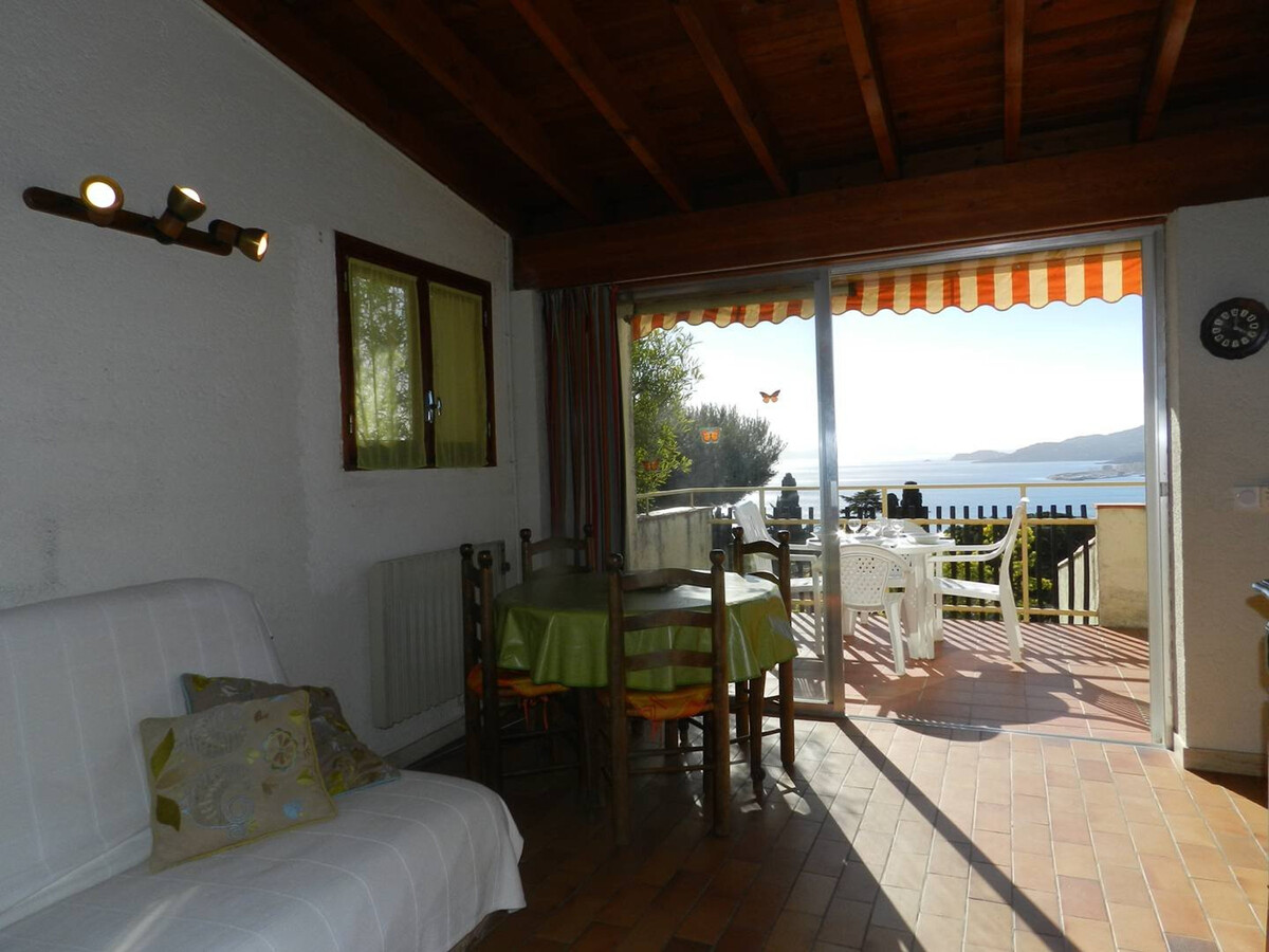 Appartement vue mer avec terrasse et parking au Lavandou - Photo 11