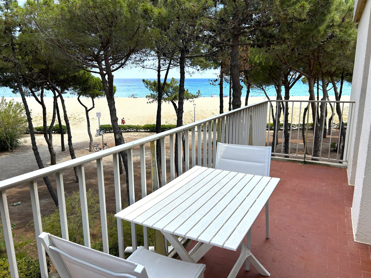 Appart 4 pers. front de mer, balcon vue mer, parking - Photo 1