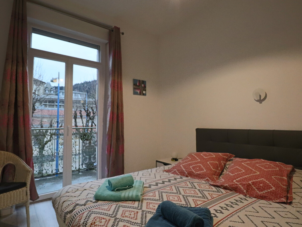 Appartement 3* centre-ville La Bourboule, face aux Thermes - Photo 12