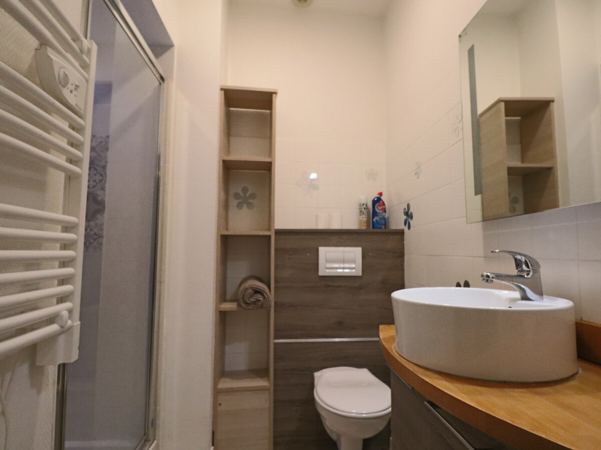 Appartement 3* centre-ville La Bourboule, face aux Thermes - Photo 15