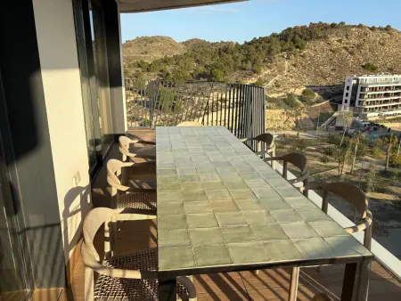 Appartement terrasse moderne 6 pers, piscine, proche plage, WiFi, parking - Photo 12