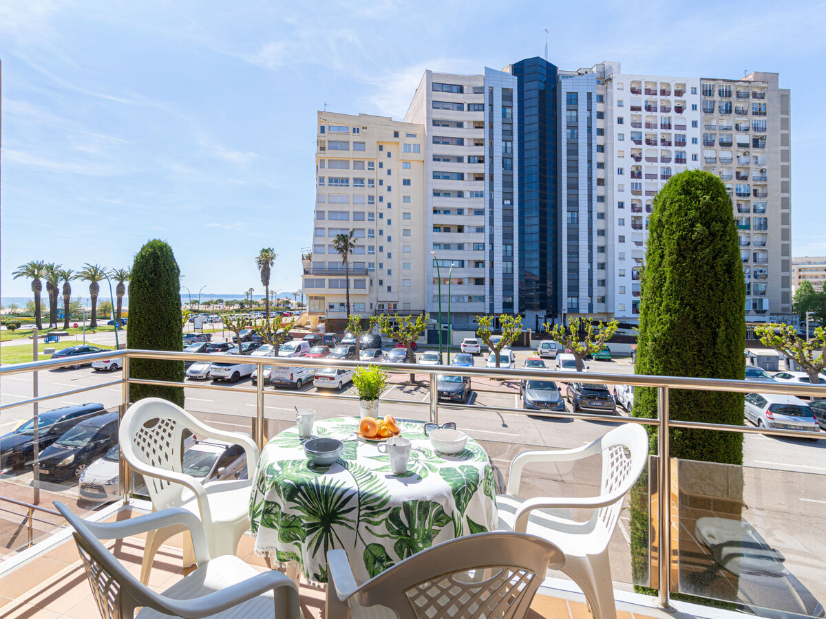 Appartement 5 pers en première ligne de plage, Empuriabrava - Photo 1