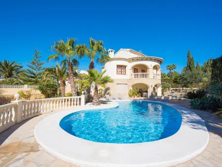 Location villa à Calp, Villa à Calpe avec piscine privée, proche plage, WiFi gratuit, animaux admis