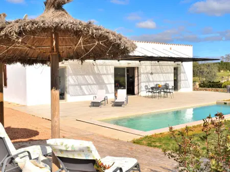 Location gite à Sineu, Finca rénovée à Sineu avec piscine privée et internet