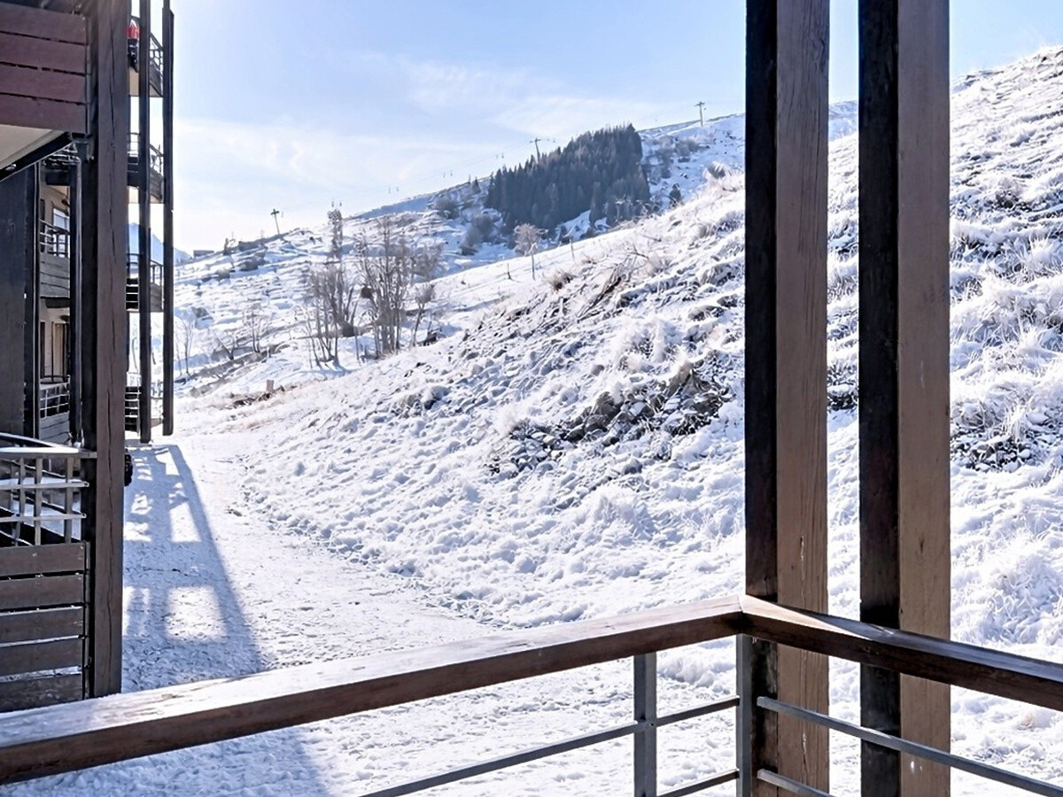 T3 skis aux pieds, balcon plein sud – Le Corbier - Photo 15