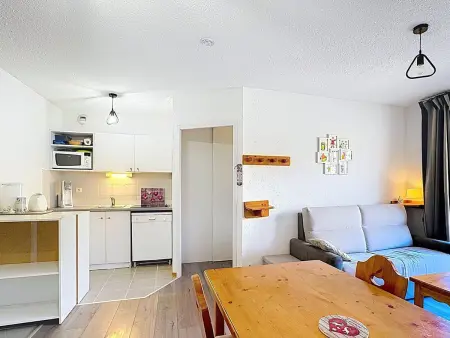 Location appartement à Le Corbier, Appartement T3 au pied des pistes avec balcon - 6 personnes