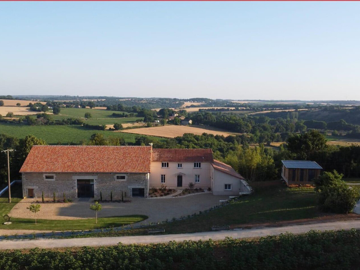 Gîte 7 chambres avec spa, piscine et 7ha de nature - Photo 3