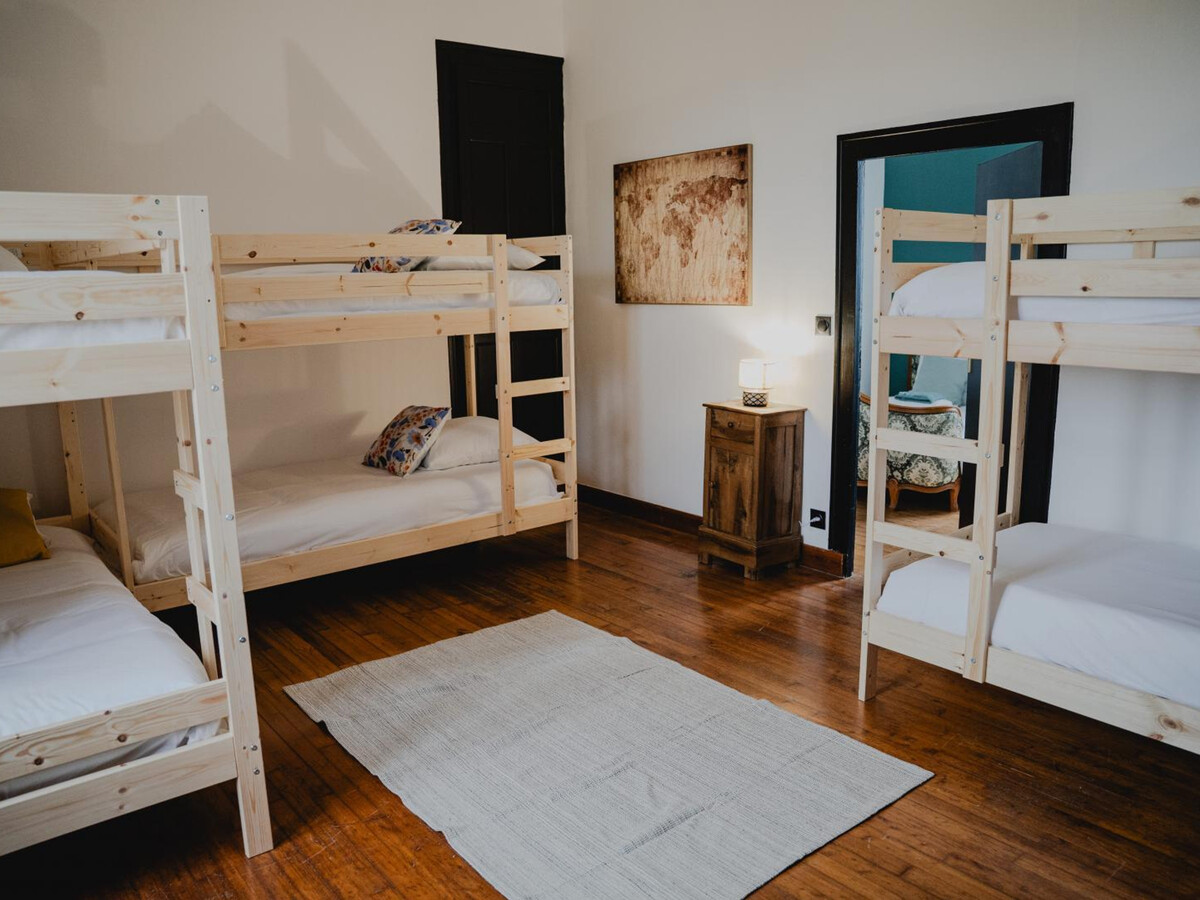 Gîte 7 chambres avec spa, piscine et 7ha de nature - Photo 17