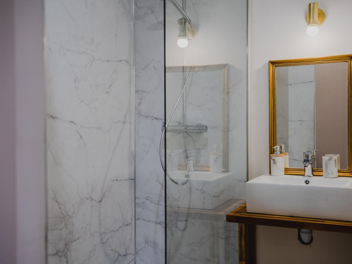 Gîte 7 chambres avec spa, piscine et 7ha de nature - Photo 22