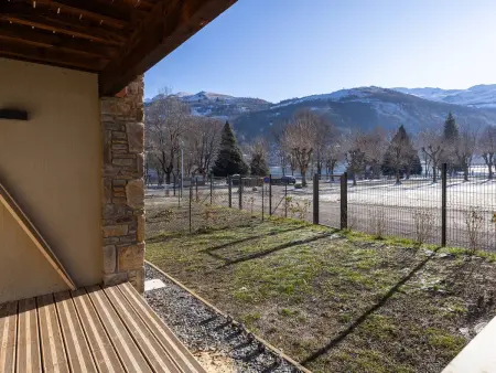 Appartement 6 pers terrasse, jardin et lac à 50m - Photo 11