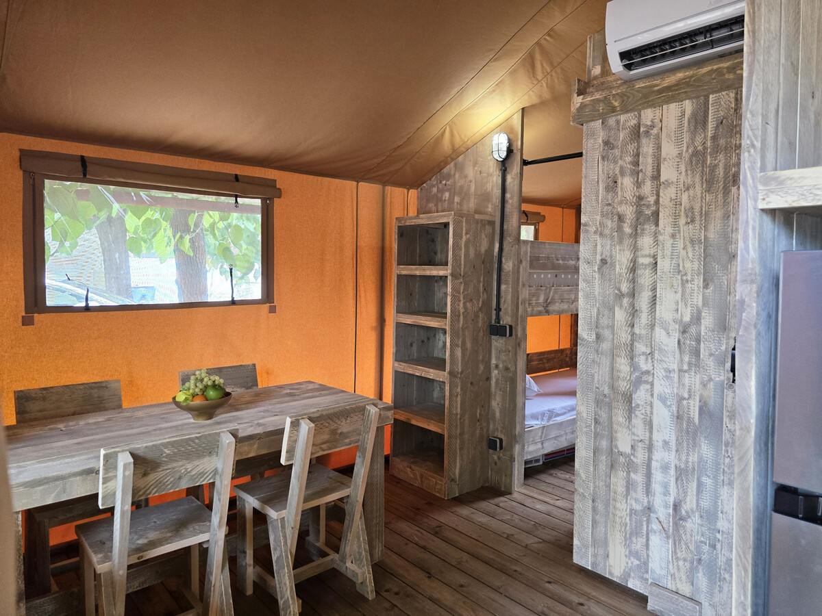 Bungalow glamping 4 pers. avec piscine à Canet de Mar - Photo 2