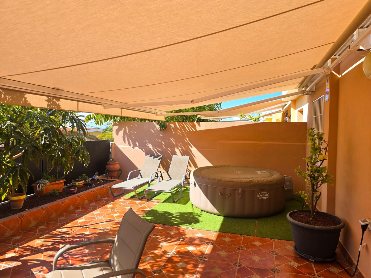 Maison 2 étages avec jacuzzi et terrasses à Palm Mar - Photo 9
