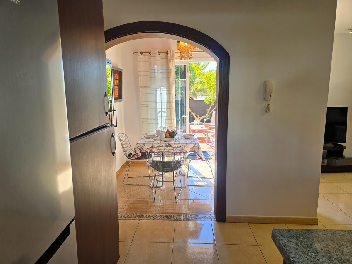 Maison 2 étages avec jacuzzi et terrasses à Palm Mar - Photo 14