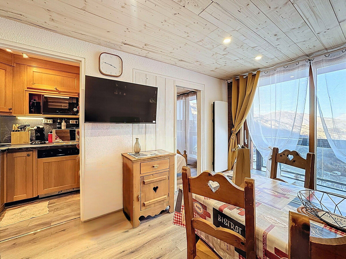 Appartement 2 pièces rénové au pied des pistes – Le Corbier - Photo 2