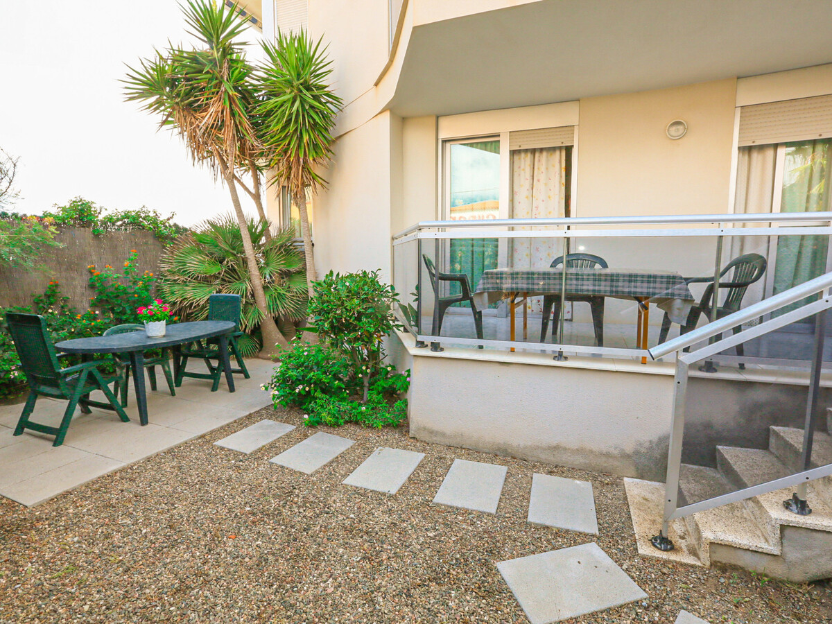 Appartement bord de mer avec 2 piscines à Miami Platja - Photo 5