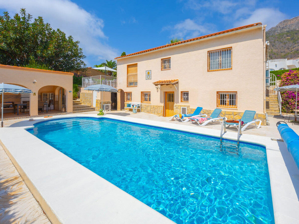 Villa 4 chambres avec piscine 8x4 m à Calpe - Photo 1