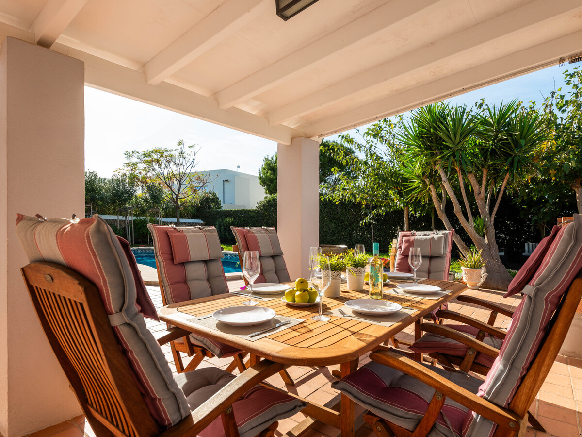 Villa Las Terrazas à Es Canutells : piscine et terrasses - Photo 3