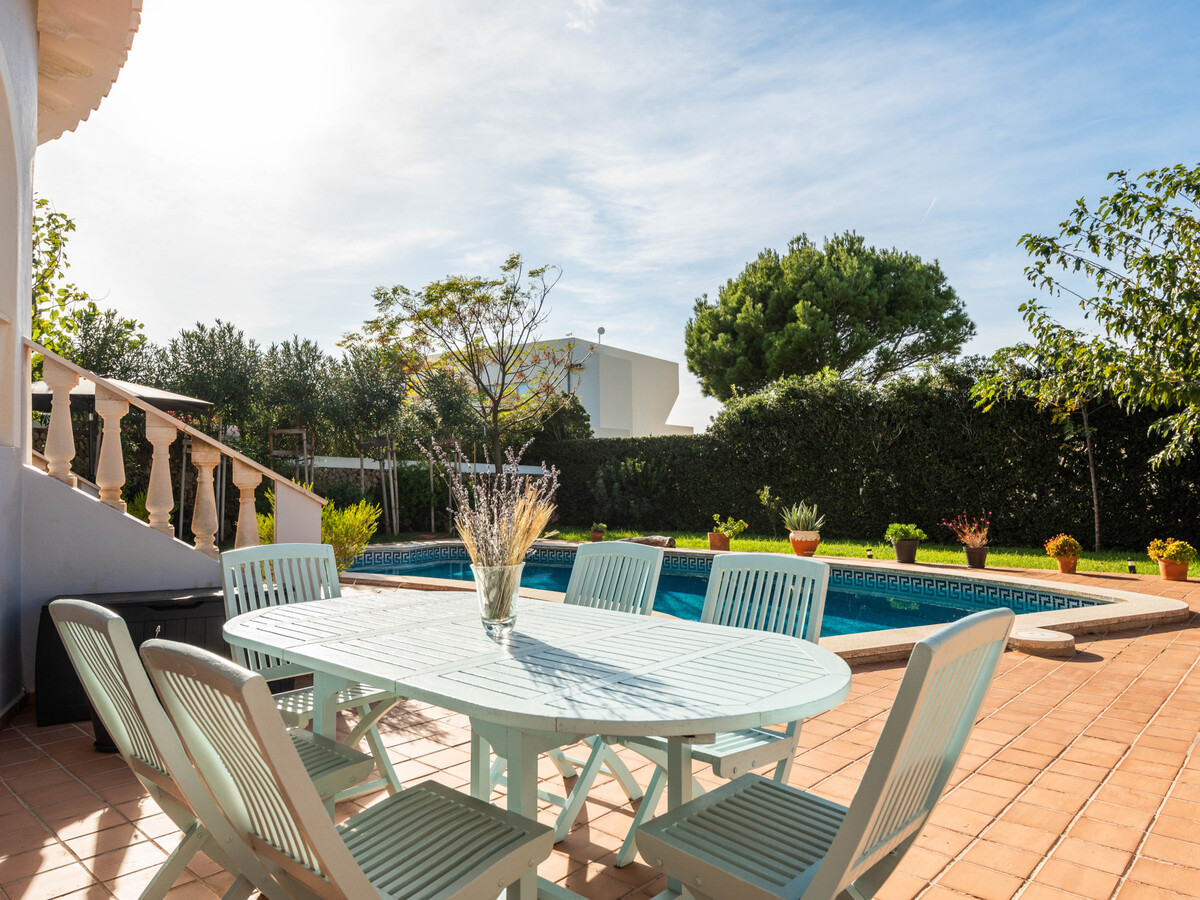 Villa Las Terrazas à Es Canutells : piscine et terrasses - Photo 18