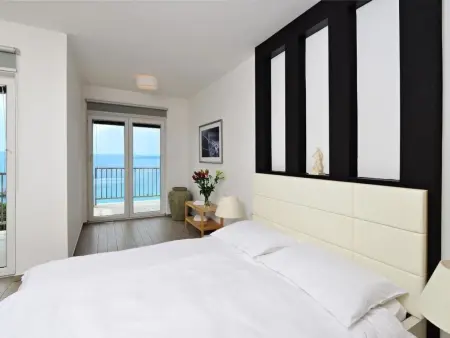 Villa Mar, 6 chambres avec piscine à 50 m de la plage : photo 9