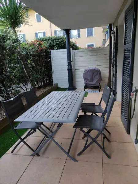 Appartement 2 chambres avec piscine partagée à La Croix-Valmer : photo 11