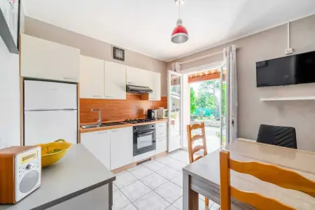 Appartement moderne avec piscine à Le Luc 70m² - Photo 3
