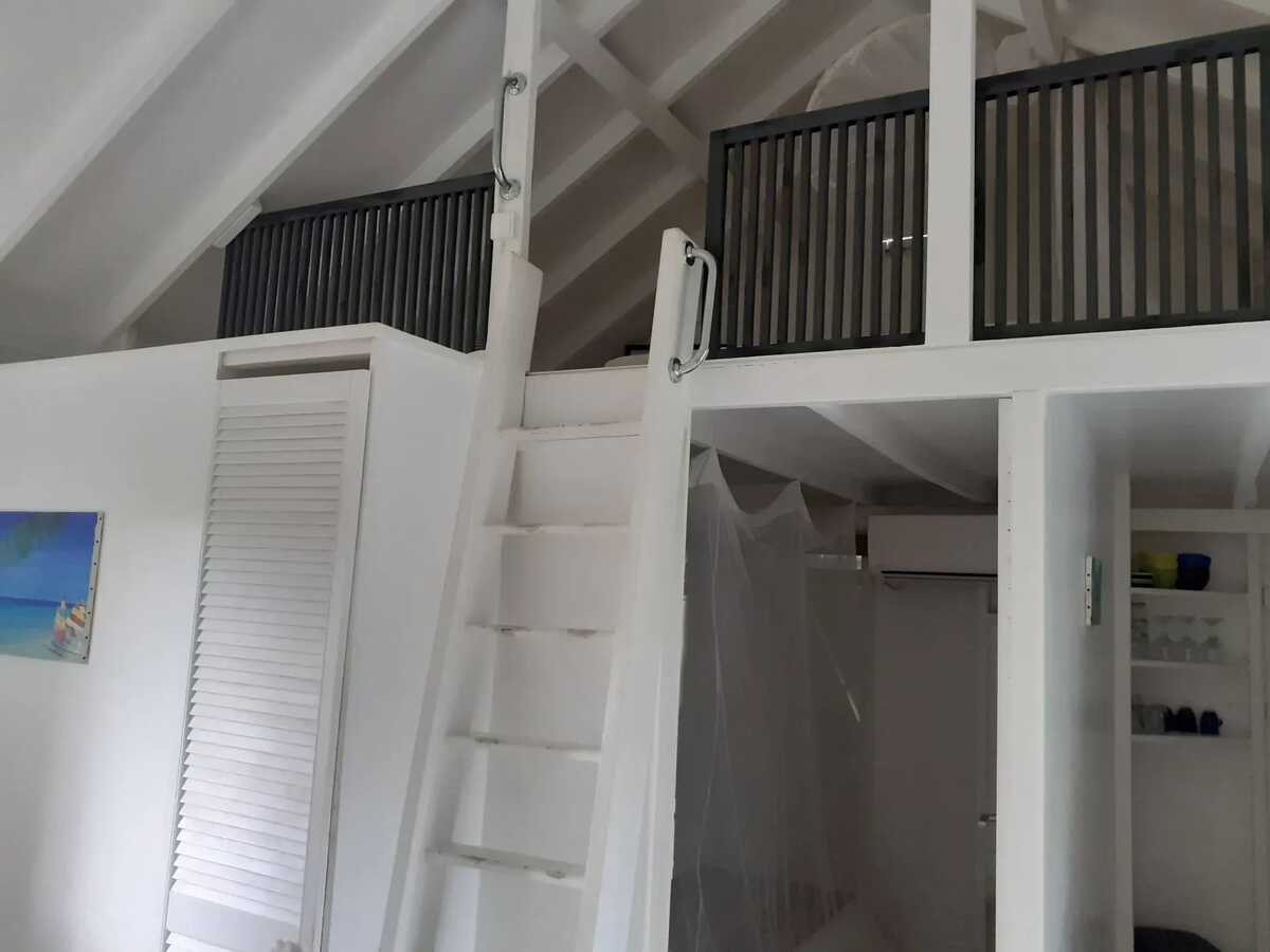 Bungalow avec jacuzzi et piscine partagée à Grand-Bourg, Guadeloupe - Photo 10