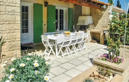Maison 3 chambres avec piscine privée à Boulbon : photo 9