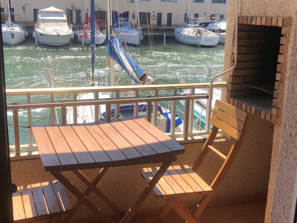 Appartement face aux canaux à Empuriabrava - Photo 2