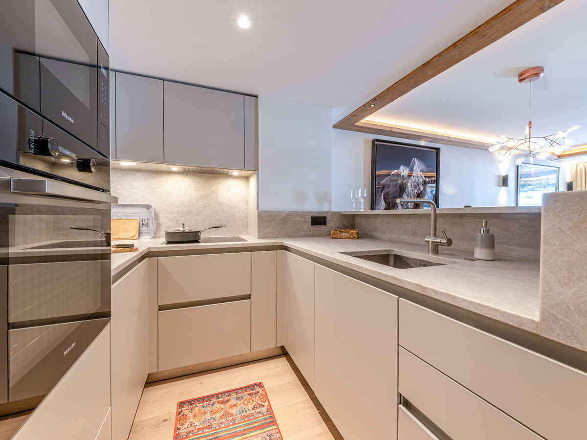 Appartement 4 pièces neuf avec piscine et cheminée holographique - Photo 7