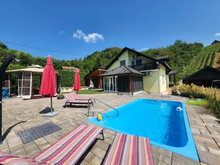 Villa Spa Magic – Maison 4 chambres avec spa à Tuhelj : photo 3