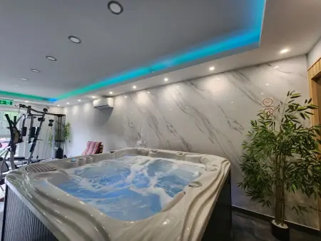 Villa Spa Magic – Maison 4 chambres avec spa à Tuhelj : photo 9